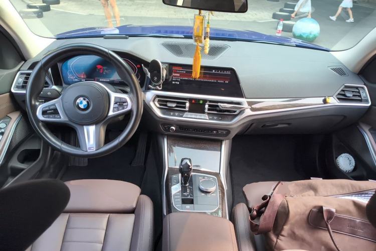 Used BMW 3 Series 2020 Restyled 325Li M Sport Package Center Console