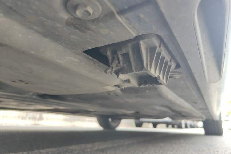 Used BMW 3 Series 2020 325Li M Sport Package Chassis Front Left