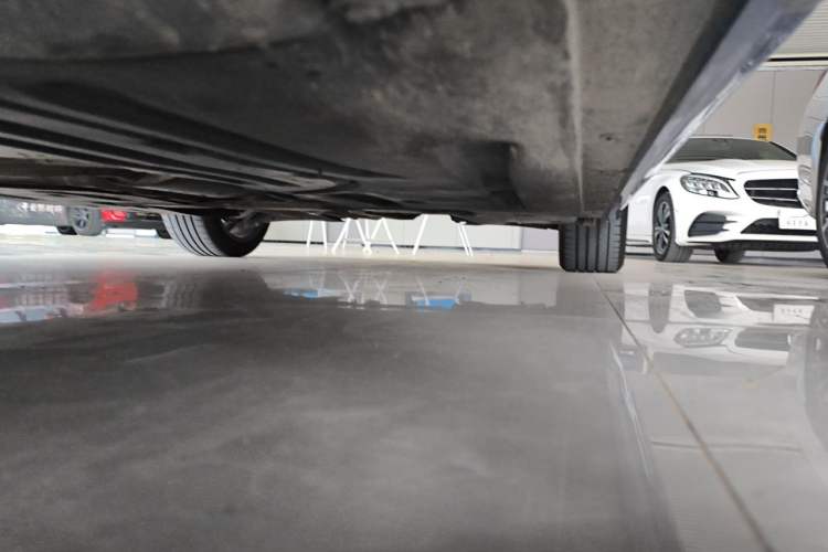 Used BMW 3 Series 2020 325Li M Sport Package Chassis Front Left