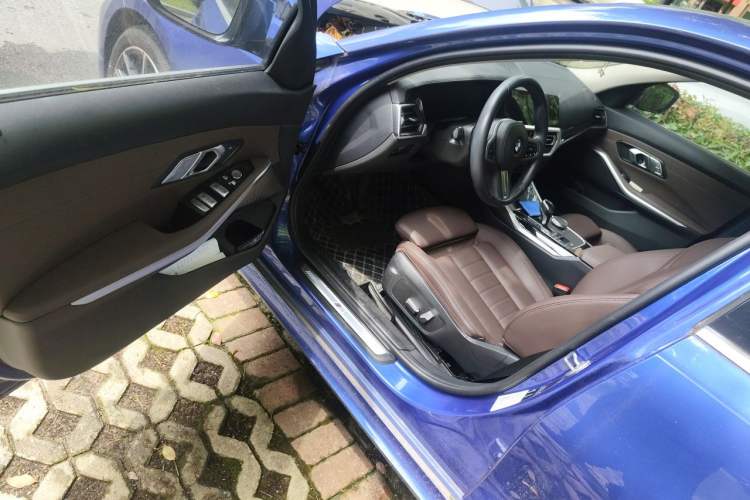 Used BMW 3 Series 2020 320Li M Sport Package Driver Seat
