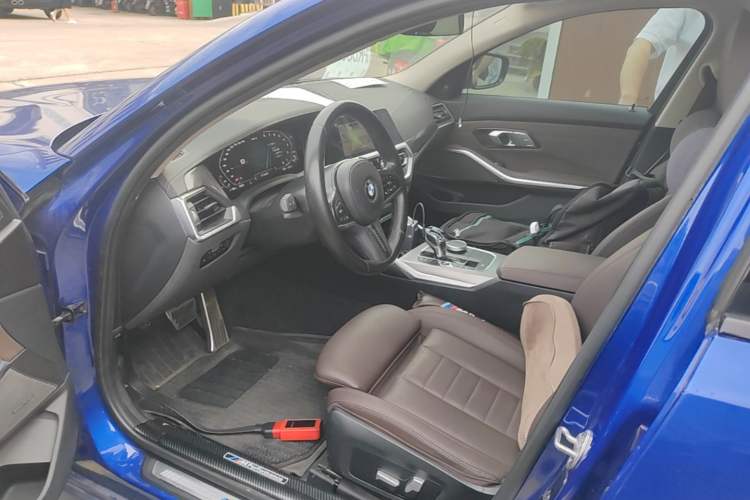 Used BMW 3 Series 2020 Facelifted 325Li M Sport Night Edition Package Driver Seat