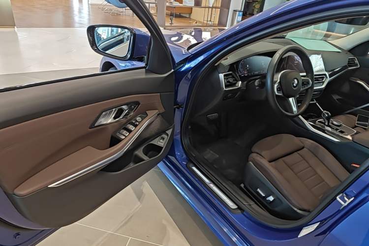 Used BMW 3 Series 2020 325Li M Sport Package Driver Seat