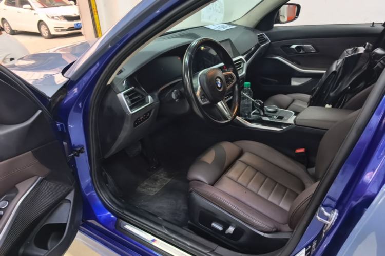 Used BMW 3 Series 2020 320Li M Sport Package Driver Seat