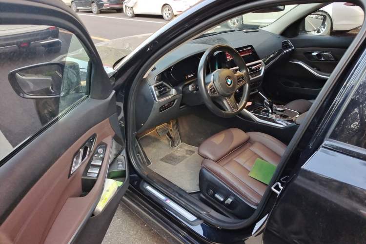 Used BMW 3 Series 2020 Restyled 325Li M Sport Package Driver Seat