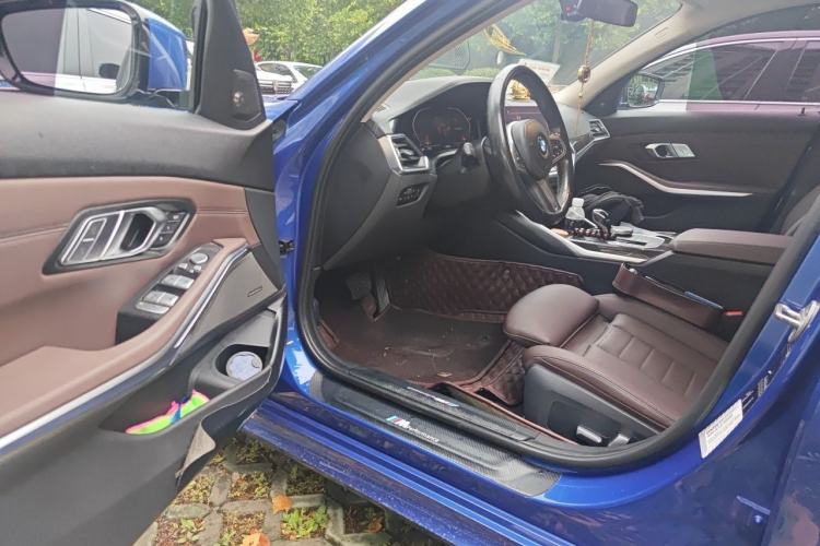 Used BMW 3 Series 2020 Restyled 325Li M Sport Package Driver Seat