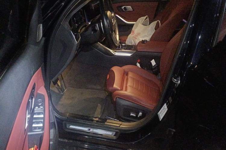 Used BMW 3 Series 2020 330i M Sport Night Edition Driver Seat