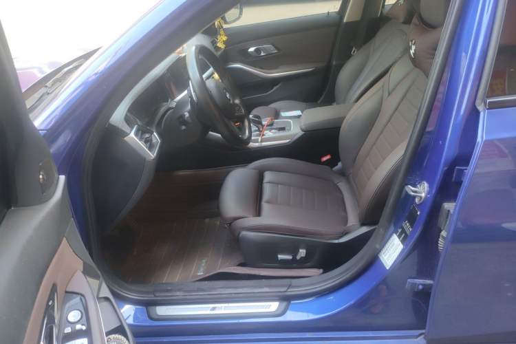 Used BMW 3 Series 2020 Restyled 325Li M Sport Package Driver Seat
