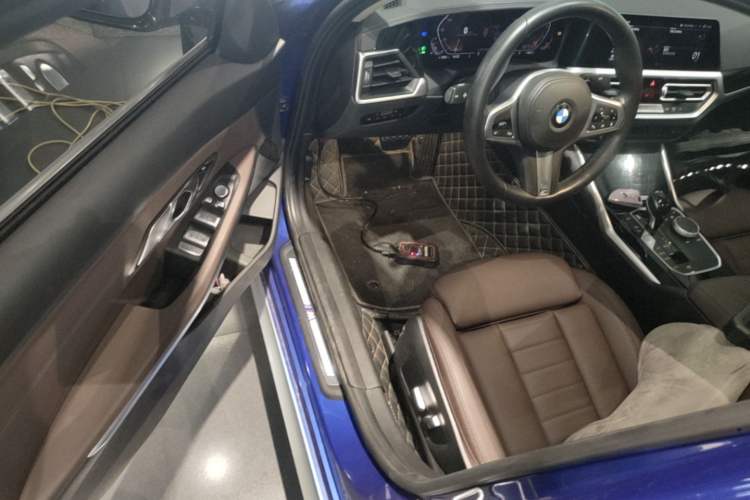 Used BMW 3 Series 2020 320Li M Sport Package Driver Seat
