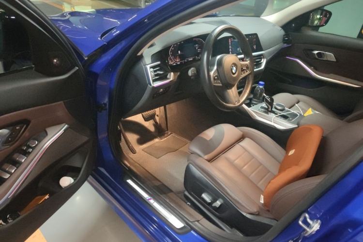 Used BMW 3 Series 2020 330i M Sport Night Edition Driver Seat