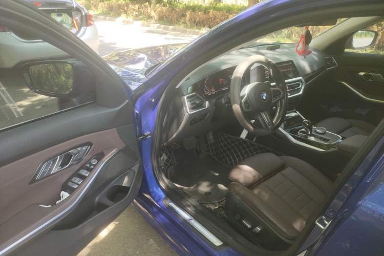 Used BMW 3 Series 2020 320Li M Sport Package Driver Seat