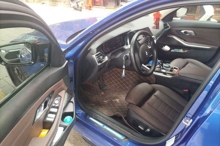Used BMW 3 Series 2020 Restyled 325Li M Sport Package Driver Seat
