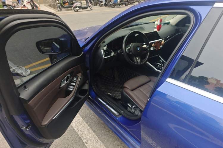 Used BMW 3 Series 2020 320Li M Sport Package Driver Seat