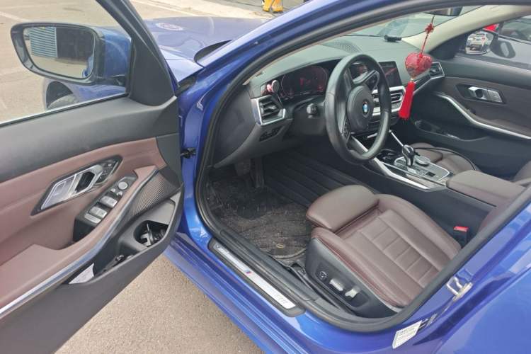 Used BMW 3 Series 2020 320Li M Sport Package Driver Seat