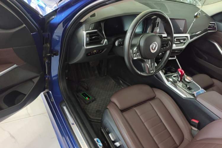 Used BMW 3 Series 2020 Restyled 325Li M Sport Package Driver Seat
