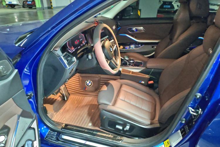 Used BMW 3 Series 2020 Restyled 325i M Sport Night Edition Package Driver Seat