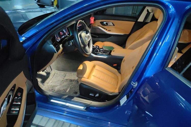 Used BMW 3 Series 2020 320Li M Sport Package Driver Seat