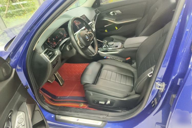 Used BMW 3 Series 2020 320i Sport Package Driver Seat