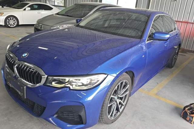Ojetý BMW 3 Series 2020 Restyled 325Li M Sport Package