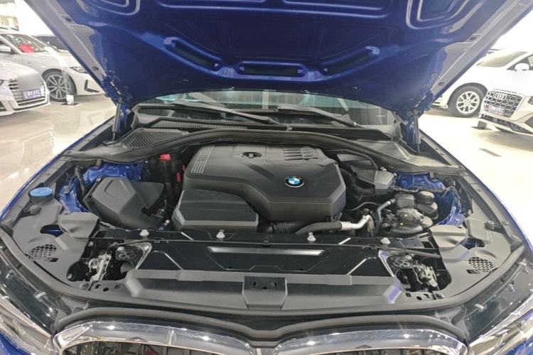 Used BMW 3 Series 2020 325Li M Sport Package Engine Bay