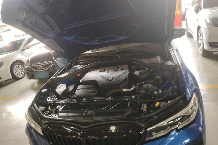 Used BMW 3 Series 2020 320Li M Sport Package Engine Bay