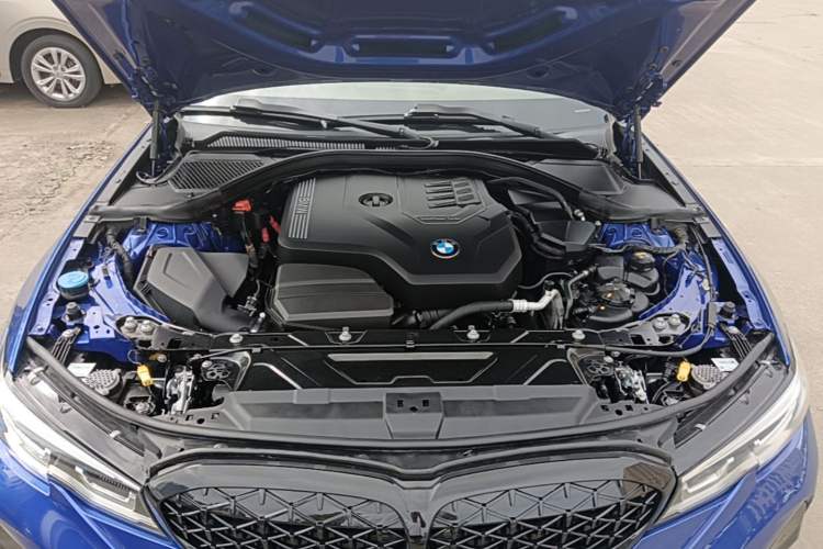 Used BMW 3 Series 2020 Restyled 325Li M Sport Package Engine Bay