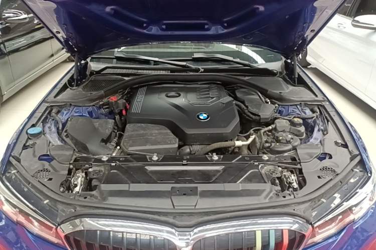 Used BMW 3 Series 2020 325Li M Sport Package Engine Bay