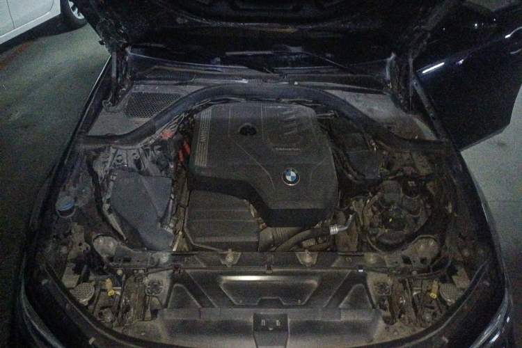 Used BMW 3 Series 2020 330i M Sport Night Edition Engine Bay