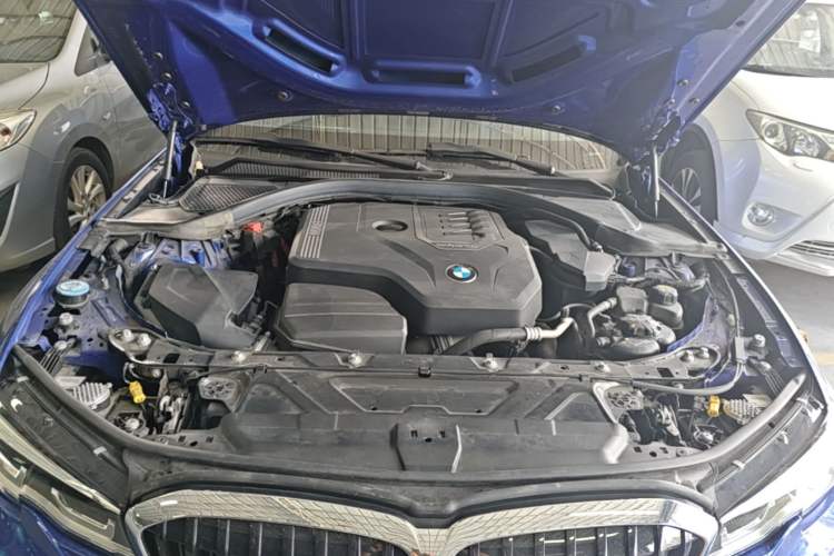 Used BMW 3 Series 2020 Restyled 325Li M Sport Package Engine Bay
