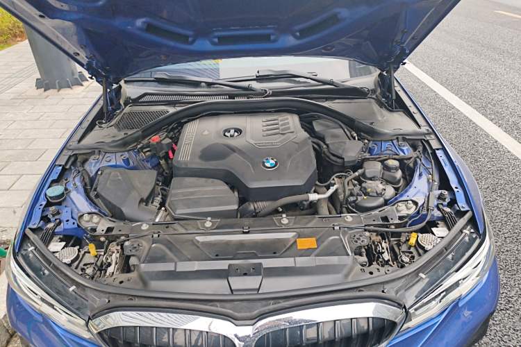 Used BMW 3 Series 2020 320Li M Sport Package Engine Bay