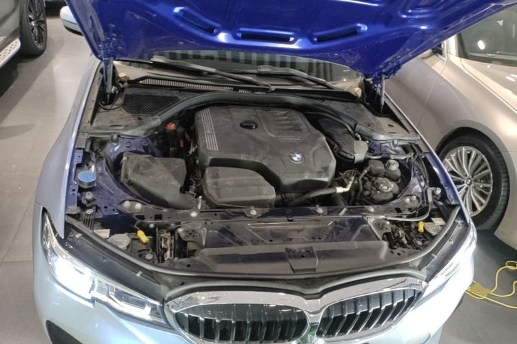 Used BMW 3 Series 2020 320Li M Sport Package Engine Bay