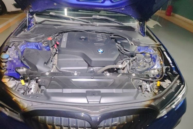Used BMW 3 Series 2020 330i M Sport Night Edition Engine Bay