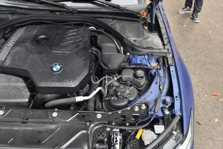 Used BMW 3 Series 2020 320Li M Sport Package Engine Bay Left