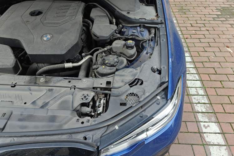 Used BMW 3 Series 2020 325Li M Sport Night Edition Package Engine Bay Left