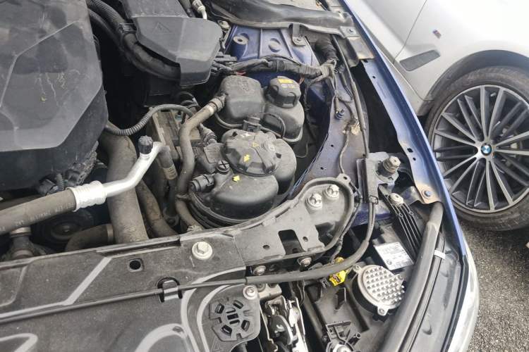 Used BMW 3 Series 2020 320Li M Sport Package Engine Bay Left