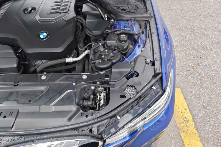 Used BMW 3 Series 2020 325Li M Sport Package Engine Bay Left