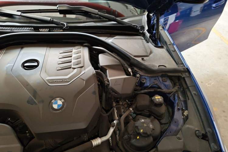 Used BMW 3 Series 2020 325Li M Sport Night Edition Package Engine Bay Left