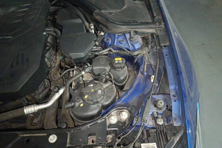 Used BMW 3 Series 2020 Restyled 325i M Sport Night Edition Package Engine Bay Left