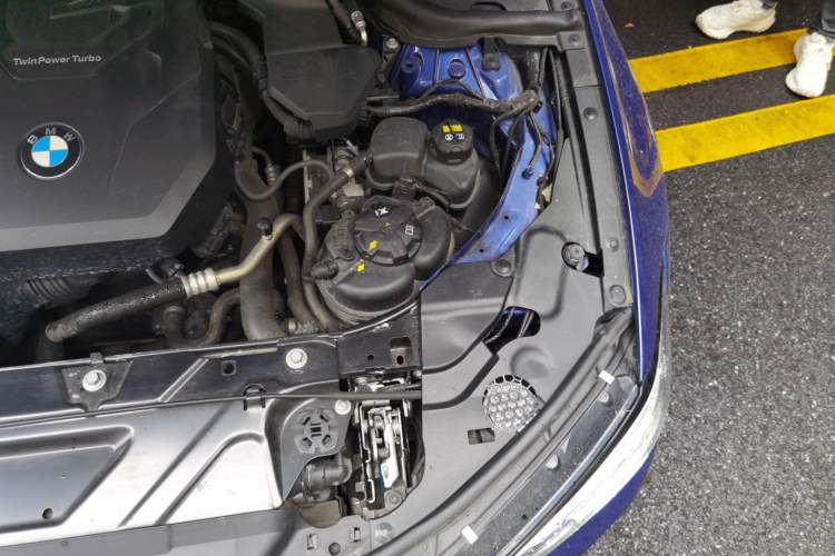 Used BMW 3 Series 2020 325Li M Sport Night Edition Package Engine Bay Left