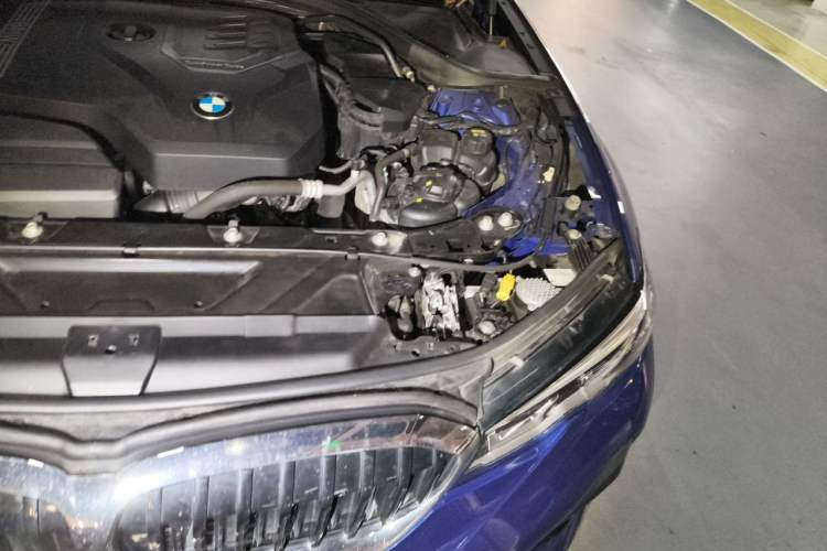 Used BMW 3 Series 2020 320Li M Sport Package Engine Bay Left