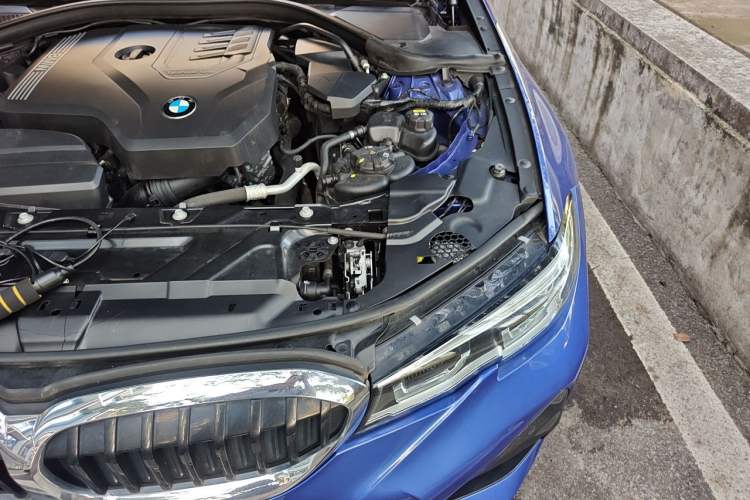 Used BMW 3 Series 2020 325Li xDrive M Sport Package Engine Bay Left