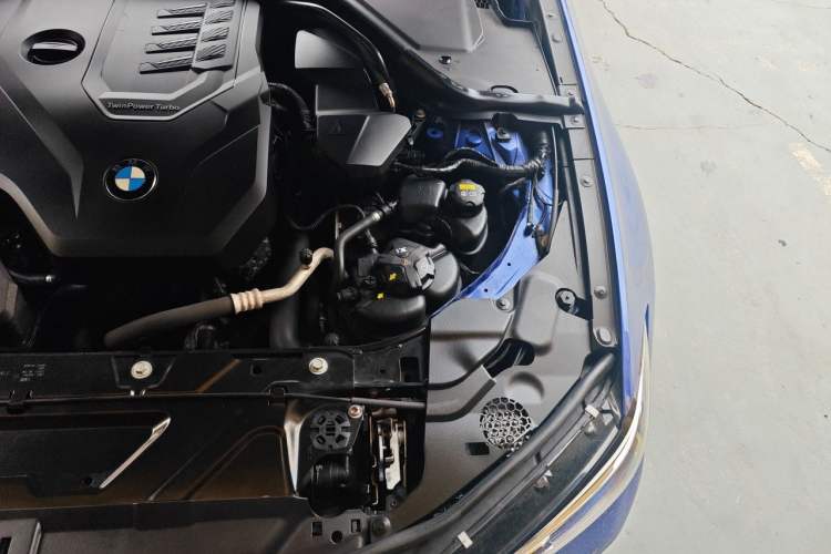 Used BMW 3 Series 2020 325i M Sport Package Engine Bay Left