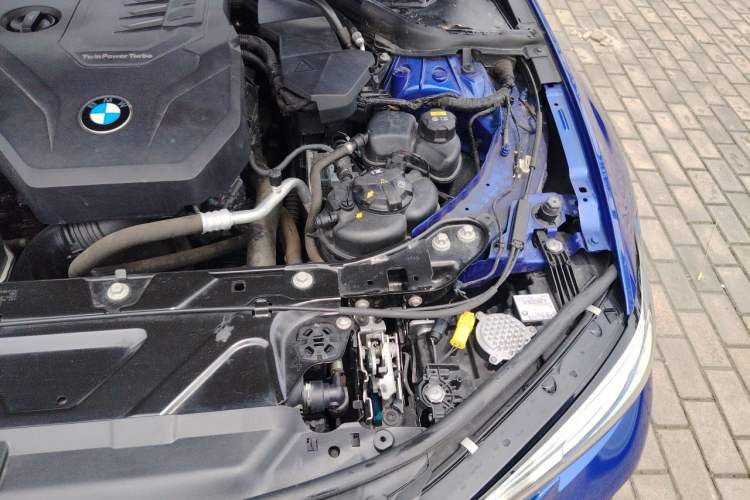 Used BMW 3 Series 2020 320Li M Sport Package Engine Bay Left