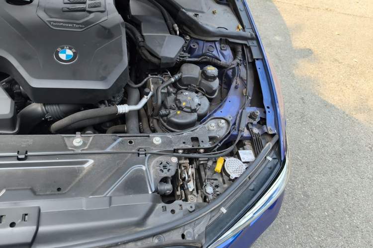 Used BMW 3 Series 2020 Restyled 325Li M Sport Package Engine Bay Left