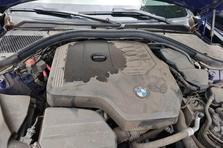 Used BMW 3 Series 2020 325i M Sport Package Engine Bay