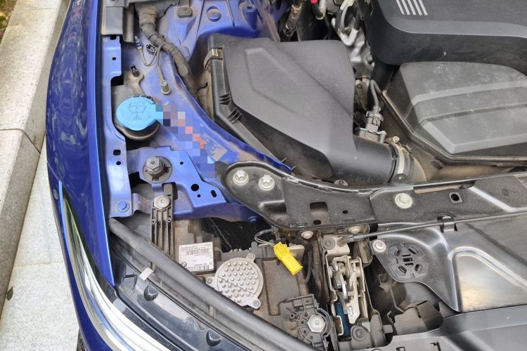 Used BMW 3 Series 2020 Restyled 325Li M Sport Package Engine Bay Right