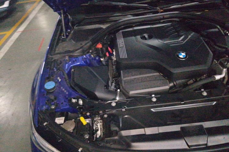 Used BMW 3 Series 2020 Restyled 325i M Sport Night Edition Package Engine Bay Right