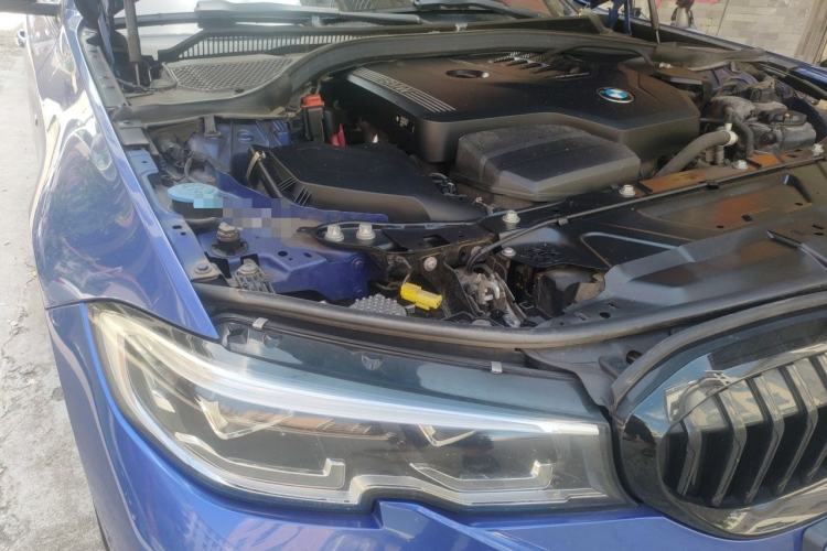 Used BMW 3 Series 2020 Restyled 325Li M Sport Package Engine Bay Right