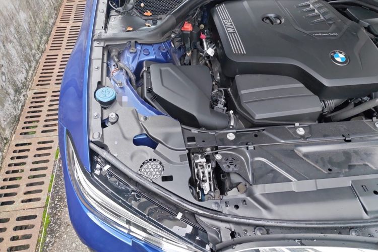 Used BMW 3 Series 2020 325Li M Sport Package Engine Bay Right