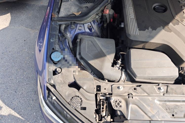Used BMW 3 Series 2020 325i M Sport Package Engine Bay Right
