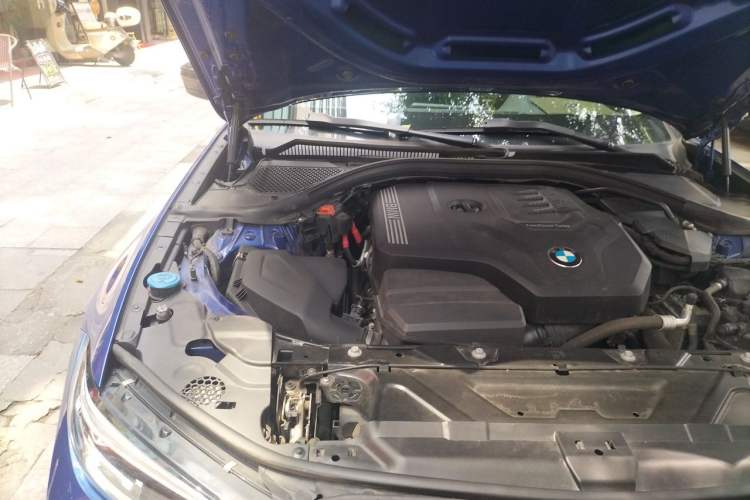 Used BMW 3 Series 2020 Restyled 325Li M Sport Package Engine Bay Right
